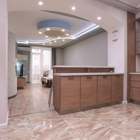 Stay Inn Apartments At Northern Avenue Yerevan Bagian luar foto